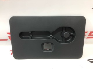Панель корыта подкапотного пространства, ориг. номер 1564256-00-A, Tesla Model S 2-й рест 2021-2026
