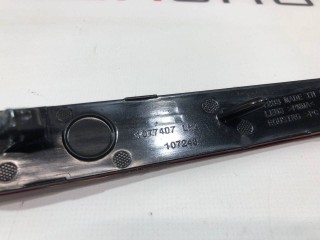 Отражатель заднего бампера, ориг. номер 1077406-00-F, Tesla Model 3 2017-2021