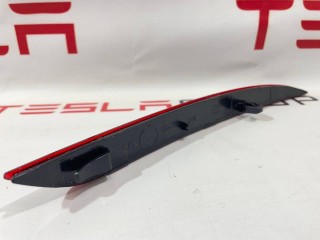 Отражатель заднего бампера, ориг. номер 1495817-00-C, 1626226, Tesla Model Y 2020-2026