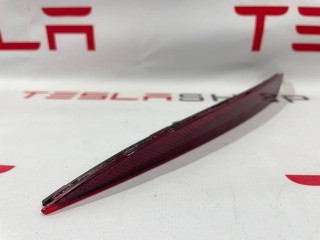 Отражатель заднего бампера, ориг. номер 1495817-00-C, 1626226, Tesla Model Y 2020-2026
