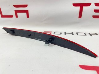 Отражатель заднего бампера, ориг. номер 1495817-00-C, 1626226, Tesla Model Y 2020-2026