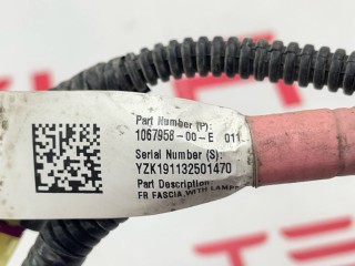 Электропроводка бампера, ориг. номер 1067958-00-E, Tesla Model 3 2017-2021
