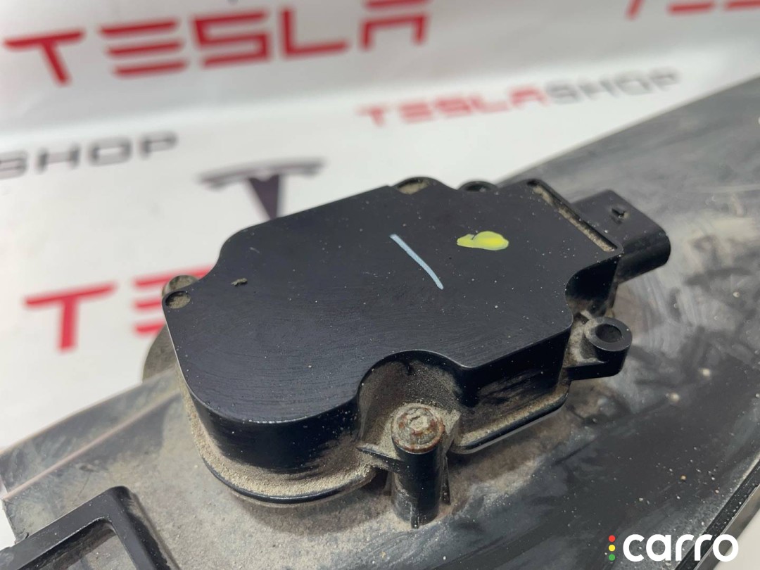 Воздуховод центрального радиатора Tesla Model S 2012-2016, 1008953-00-H, фото 3