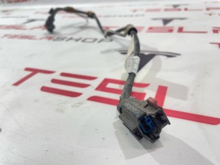 Электропроводка суппорта (ручника), ориг. номер 1098483-00-F, Tesla Model 3 2017-2021