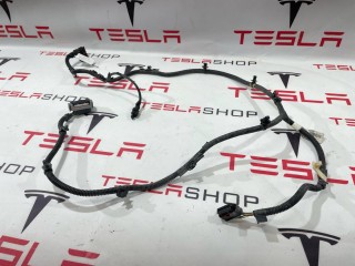 Электропроводка переднего подрамника, ориг. номер 1068769-01-D, Tesla Model 3 2017-2021