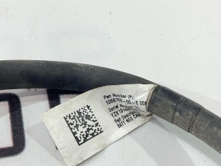 Зажим клеммы АКБ 12V (Минус - ), ориг. номер 1068768-00-E, Tesla Model 3 2017-2021