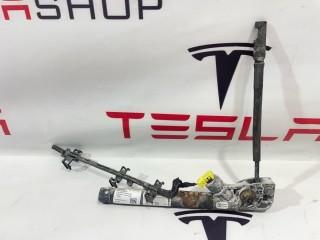 прочая запчасть, ориг. номер 1090324-01-C, Tesla Model 3 2017-2021