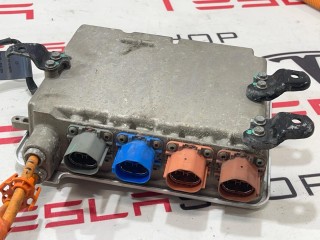 Джаншен бокс, ориг. номер 1031159-00-A, 1028843-01-A, Tesla Model S 2012-2016