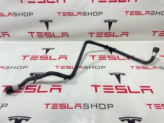 Шланги охлаждающей жидкости, ориг. номер 1077600-00-C, Tesla Model 3 2017-2021