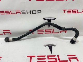 Патрубок радиатора охлаждения, ориг. номер 1077603-00-F, Tesla Model 3 2017-2021