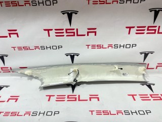 Накладка стойки С, ориг. номер 1086269-01-L, Tesla Model 3 2017-2021