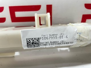 прочая запчасть, ориг. номер 1067955-01-G, Tesla Model 3 2017-2021