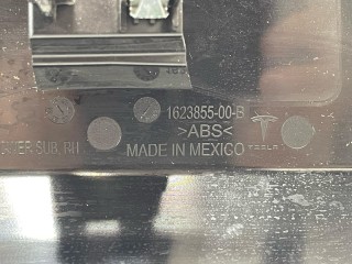 Накладка стойки А, ориг. номер 1623855-00-B, 1623850-00-B, Tesla Model X рест 2021-2026