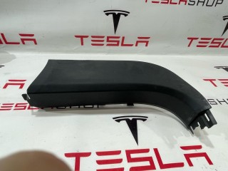 Накладка стойки А, ориг. номер 1623852-00-A, 1623849-00-B, Tesla Model X рест 2021-2026