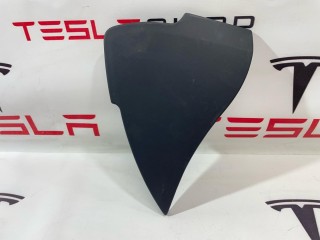Накладка боковая торпеды, ориг. номер 1622068-00-C, Tesla Model X рест 2021-2026