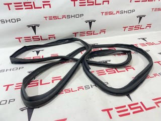 прочая запчасть, ориг. номер 1032470-75-C, 1118638-00-F, Tesla Model X  [рестайлинг] 2021-2026