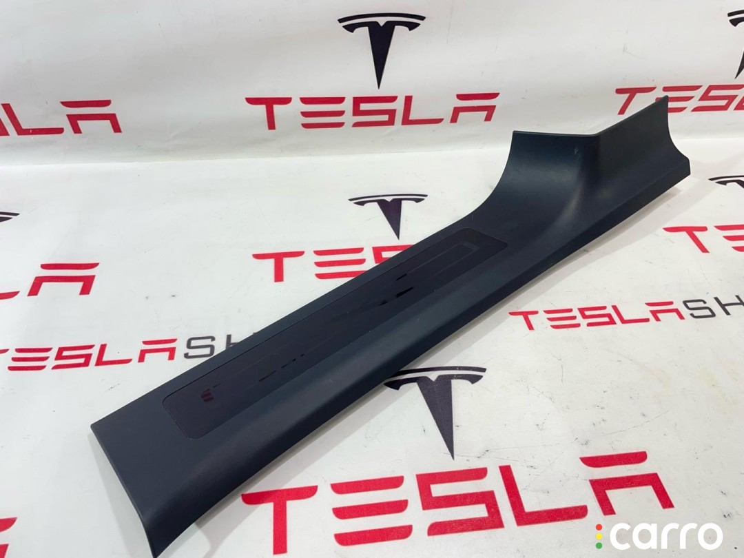 Накладка дверного порога Tesla Model X рест 2021-2026, 1626484-00-A, фото 2