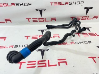 Шланги охлаждающей жидкости, ориг. номер 1608663-00-D, Tesla Model X рест 2021-2026