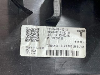 Накладка стойки А, (средняя высота), ориг. номер 1624482-00-B, 1624485-00-B, Tesla Model X рест 2021-2026