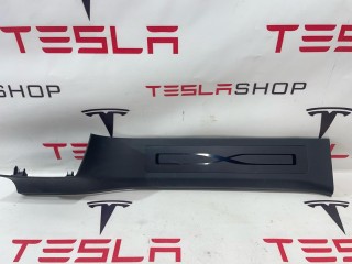Накладка дверного порога, ориг. номер 1626494-00-A, 1626480-00-C, Tesla Model X рест 2021-2026