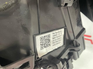 Корпус печки салона (отопитель), ориг. номер 1688888-00-D, 1688905-00-D, Tesla Model X рест 2021-2026