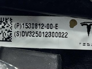 Люк порта зарядки, ориг. номер 1589147-00-A, 1530812-00-E, Tesla Model S 2-й рест 2021-2026