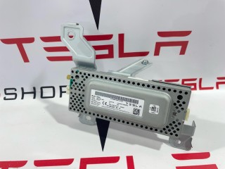 Радио FM/HD/XM, ориг. номер 1622932-00-A, 1622932-99-B, Tesla Model X рест 2021-2026