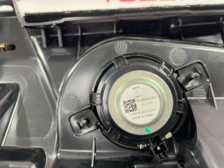 прочая запчасть, ориг. номер 1004833-01-A, 1004833-00-A, 1607999-00-B, 1608000-00-A, 1635677-00-B, 1050282-00-D, Tesla Model X 2015-2021