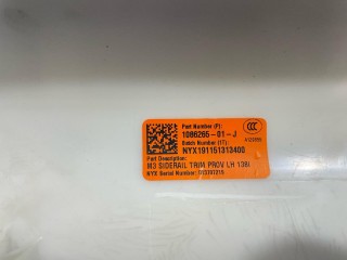 Накладка стойки С, ориг. номер 1086266, 1086265-01-L, 1086265-01-N, Tesla Model 3 2017-2021