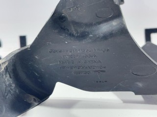 Накладка декоративная петли капота, ориг. номер 1112071-00-A, Tesla Model 3 2017-2021