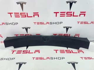 Отделка багажника пластик (под замок), ориг. номер 1086315-00-F, Tesla Model 3 2017-2021