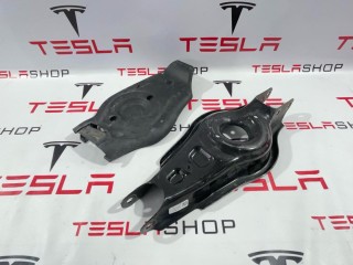 прочая запчасть, ориг. номер 1044451-00-F, 1111302-00-B, Tesla Model 3 2017-2021