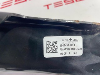 прочая запчасть, ориг. номер 1044451-00-F, 1111303-00-C, Tesla Model 3 2017-2021