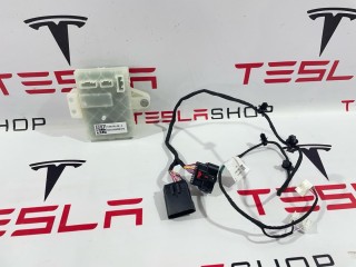 Ретрофит, ориг. номер 1487937-00-A, 1495149-00-A, Tesla Model S 2016-2021