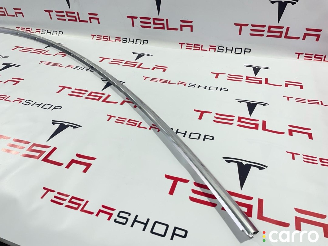 Молдинг кузова боковой Tesla Model 3 2017-2021, 1083519-00-D, фото 2