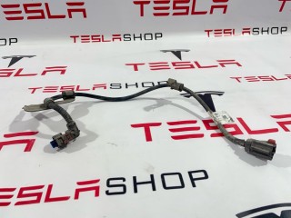 Электропроводка суппорта (ручника), ориг. номер 1098483-00-F, Tesla Model 3 2017-2021