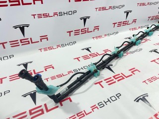 Патрубок системы охлаждения батареи, ориг. номер 1043854-00-B, Tesla Model X 2015-2021