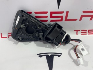прочая запчасть, ориг. номер 1084856-95-F, 1099953-00-E, 1084854-00-G, Tesla Model Y 2020-2026