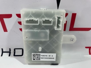 прочая запчасть, ориг. номер 1092755-82-B, Tesla Model Y 2020-2026