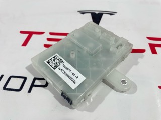 прочая запчасть, ориг. номер 1092755-82-B, Tesla Model Y 2020-2026