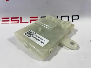 Электронный блок управления порта зарядки, ориг. номер 1092755-98-D, Tesla Model 3 2017-2021
