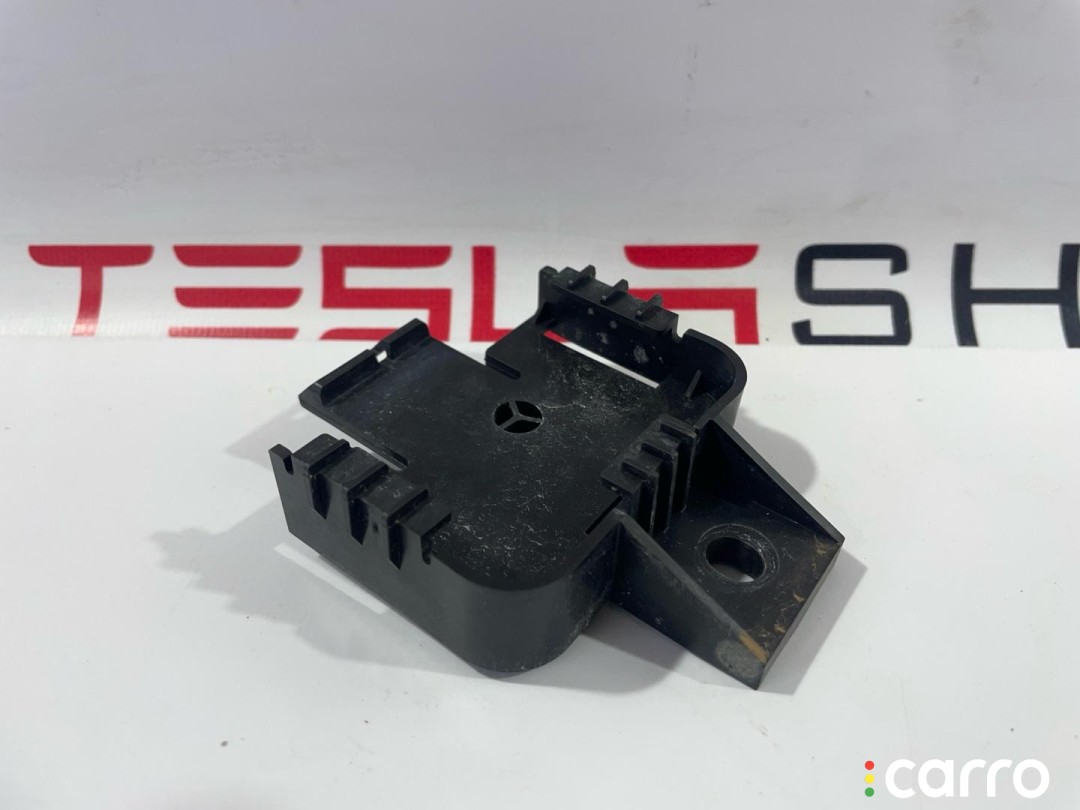 Кронштейн крепления модуля Homelink Tesla Model 3 2017-2021, 1098355-00-B, фото 1