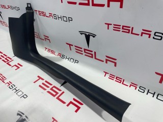 Накладка стойки А, ориг. номер 1086293-00-J, Tesla Model 3 2017-2021