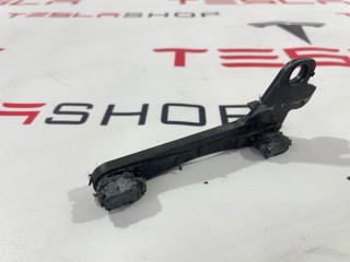 Кронштейн направляющая люка, ориг. номер 6008675-00-E, 6008675-00-D, Tesla Model S 2012-2016
