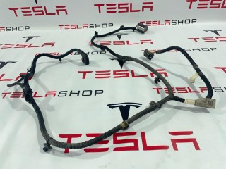 Электропроводка переднего подрамника, ориг. номер 1068769-01-D, Tesla Model 3 2017-2021