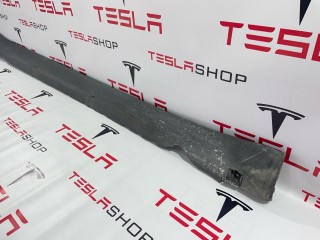 Накладка порога рокерной панели, ориг. номер 1089829-00-D, 1089831-00-D, Tesla Model 3 2017-2021