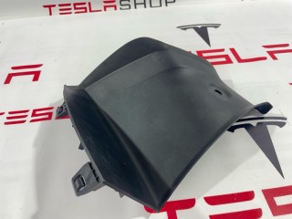 Накладка багажного проема наружная, ориг. номер 1784319-00-B, 1713681-00-C, Tesla Model 3 2 2024-2026