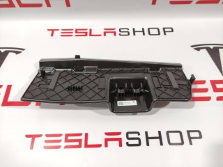 Крышка бортового компьютера, ориг. номер 1468367-00-A, Tesla Model 3 2017-2021