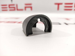 Заглушка амортизатора задней двери, ориг. номер 1065637-00-B, Tesla Model X 2015-2021