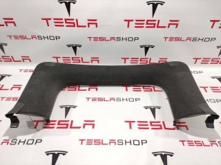 Накладка стекла, подъемной задней двери, ориг. номер 1051554-04-I, Tesla Model X 2015-2021